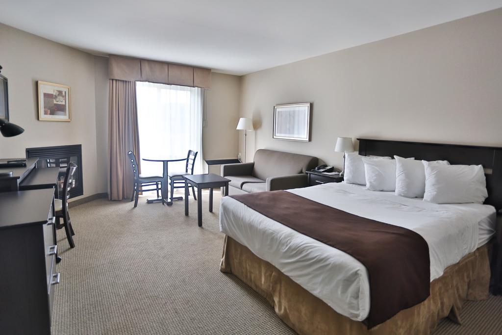 Hotel Le Versailles Saint-Sauveur-des-Monts Rum bild